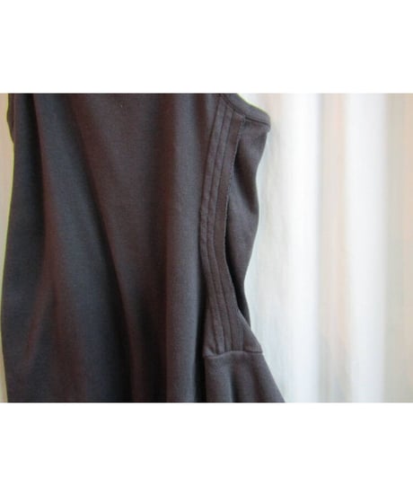 Y's yohji yamamoto サイドデザインノースリーブカットソー YT-T06-070