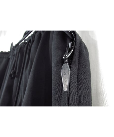 14aw yohji yamamoto pour homme GOTHICチャーム付き テーパードパンツ（HF-P11-100）