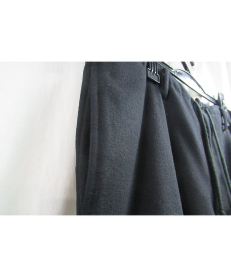 yohji yamamoto pour homme 黒 レプリカ アイレットヒモワイドパンツ（HN-P15-121）