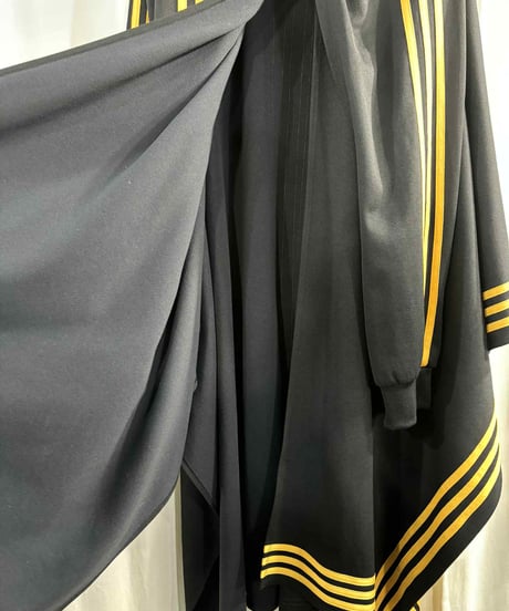 Y-3 yohji yamamoto デザインマント（3-A-213xxx）