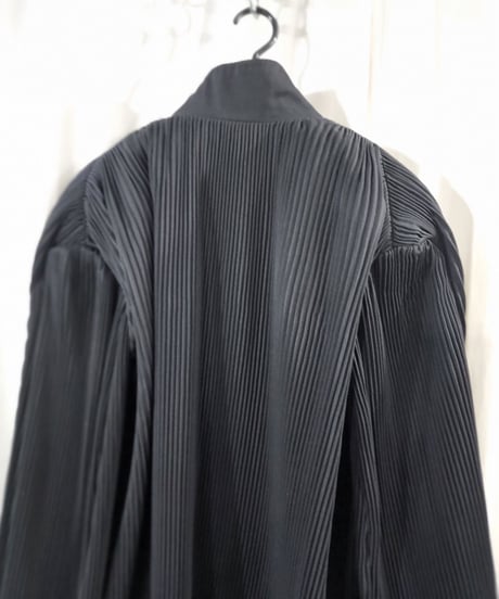 1980’s yohji yamamoto femme  pour LA NUIT   M's collection  vintage 黒 プリーツ ロングジャケット (F-MJ1)