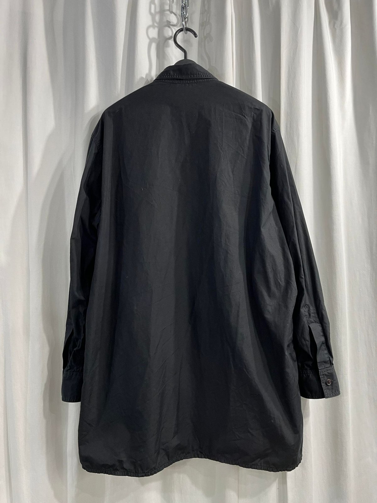 B yohji yamamoto 黒 カーネーション刺繍 長袖シャツ