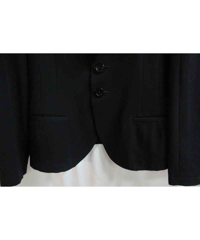 新品 LIMI feu yohjiyamamoto 黒 肩羽付きデザイン黒ジャケット 新品 LIMI feu yohjiyamamoto 黒 肩羽付きデザイン黒ジャケット