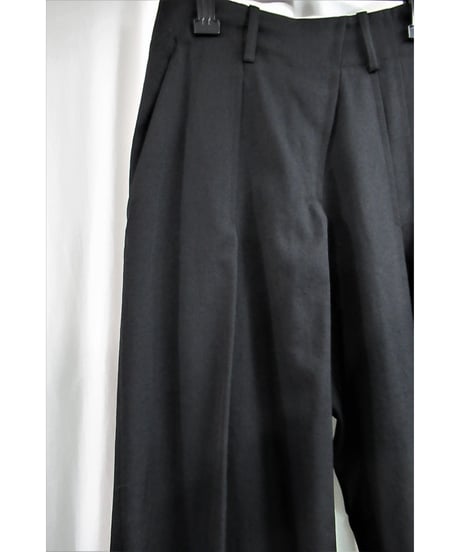 Y’s yohji yamamoto プリーツデザインワイドパンツ YP-P07-100