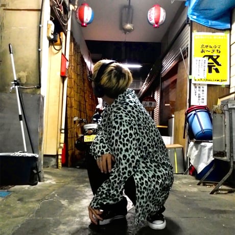 “BLUE LEOPARD SHIRT”