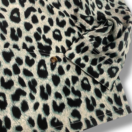 “BLUE LEOPARD SHIRT”