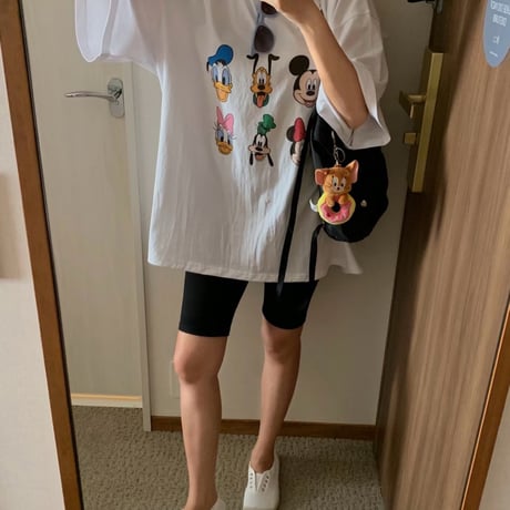 Disney friends tee /White color