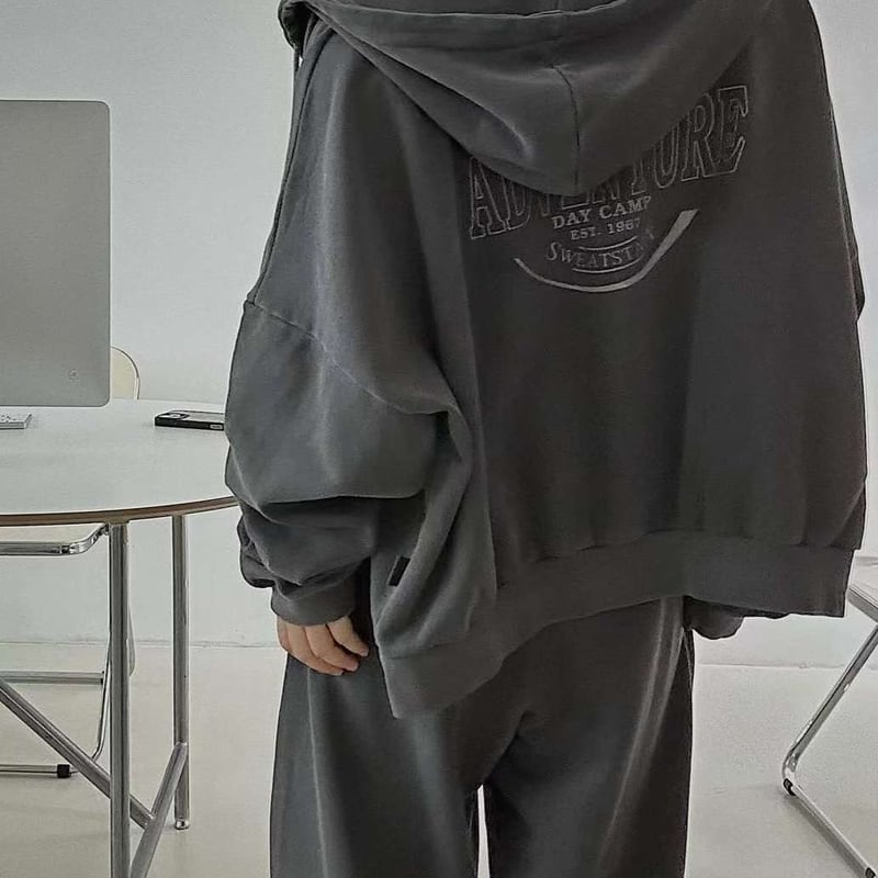 iu palette 付属品全て揃ってます 0299 🉐ADVENTURE hoodie pigment set up🉐/4カラー | r