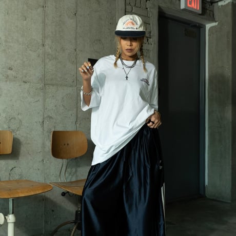 Back print logo tee/3カラー