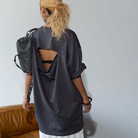 0859 back open rock tee/2カラー