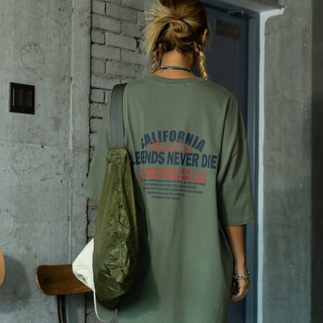 Back print logo tee/3カラー
