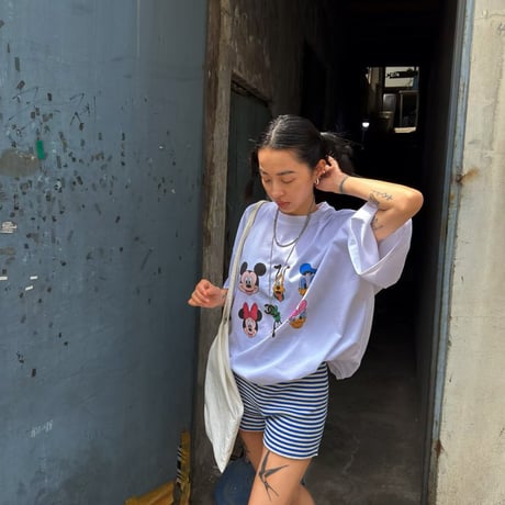 Disney friends tee /White color