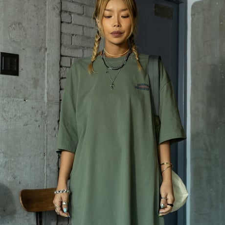 Back print logo tee/3カラー