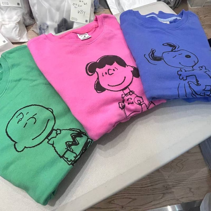 0290 SNOOPY back lettering pigment sweat/3カラー |