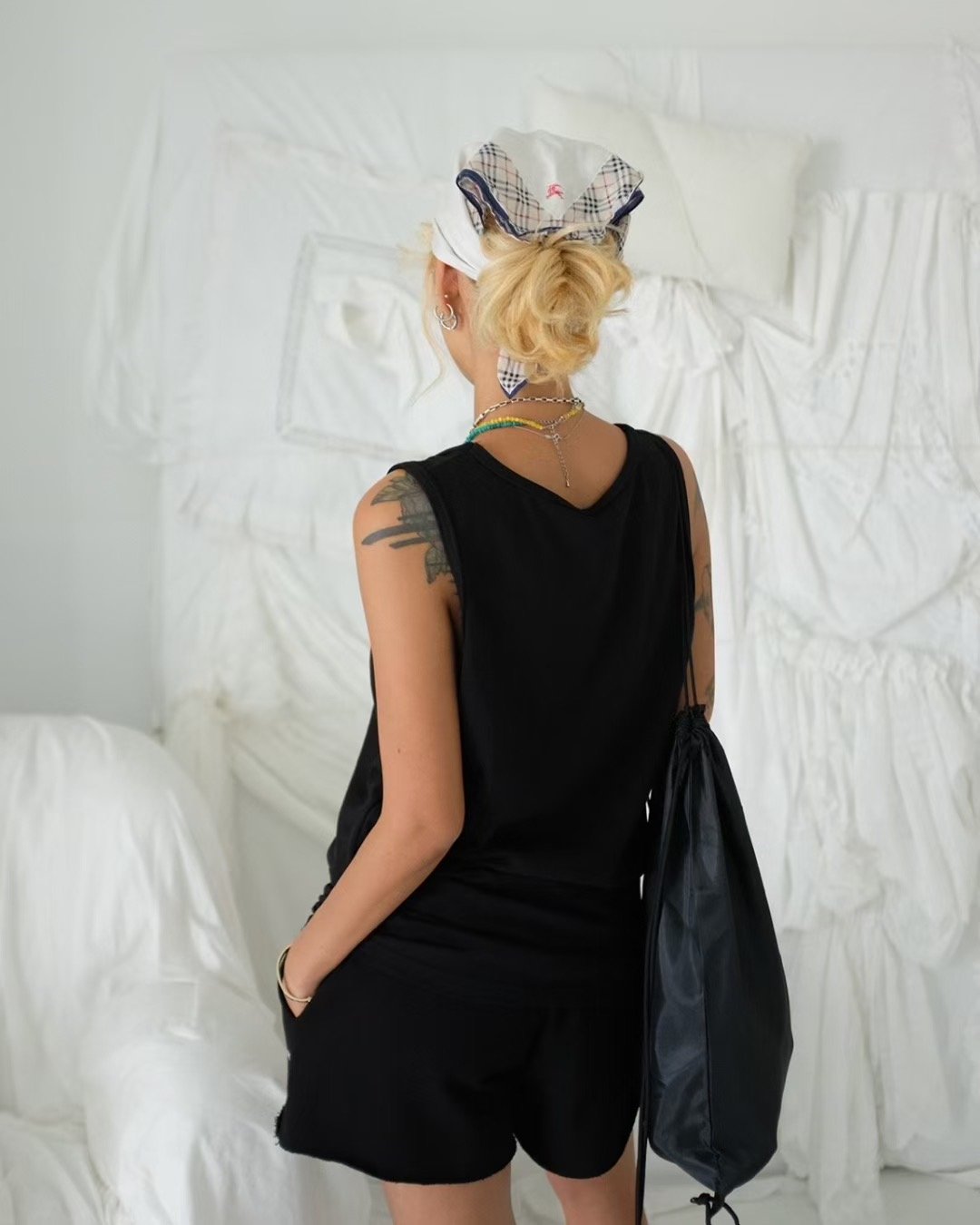 【新品】新色！ブラック　Mejular オリジナルエプロン　未開封 Mejular originalエプロン | Mejular