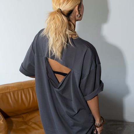 0859 back open rock tee/2カラー