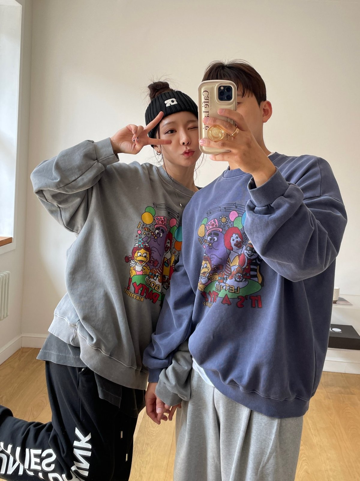 0403 pigment McDonald party friends sweat/3カラー