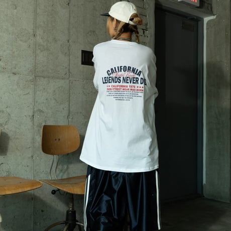 Back print logo tee/3カラー