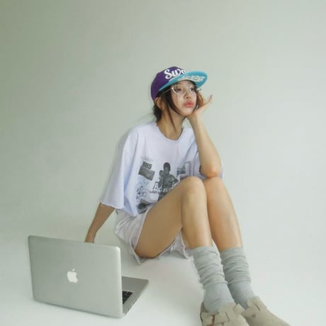 0766 damage garlic box pigment tee/チャコール