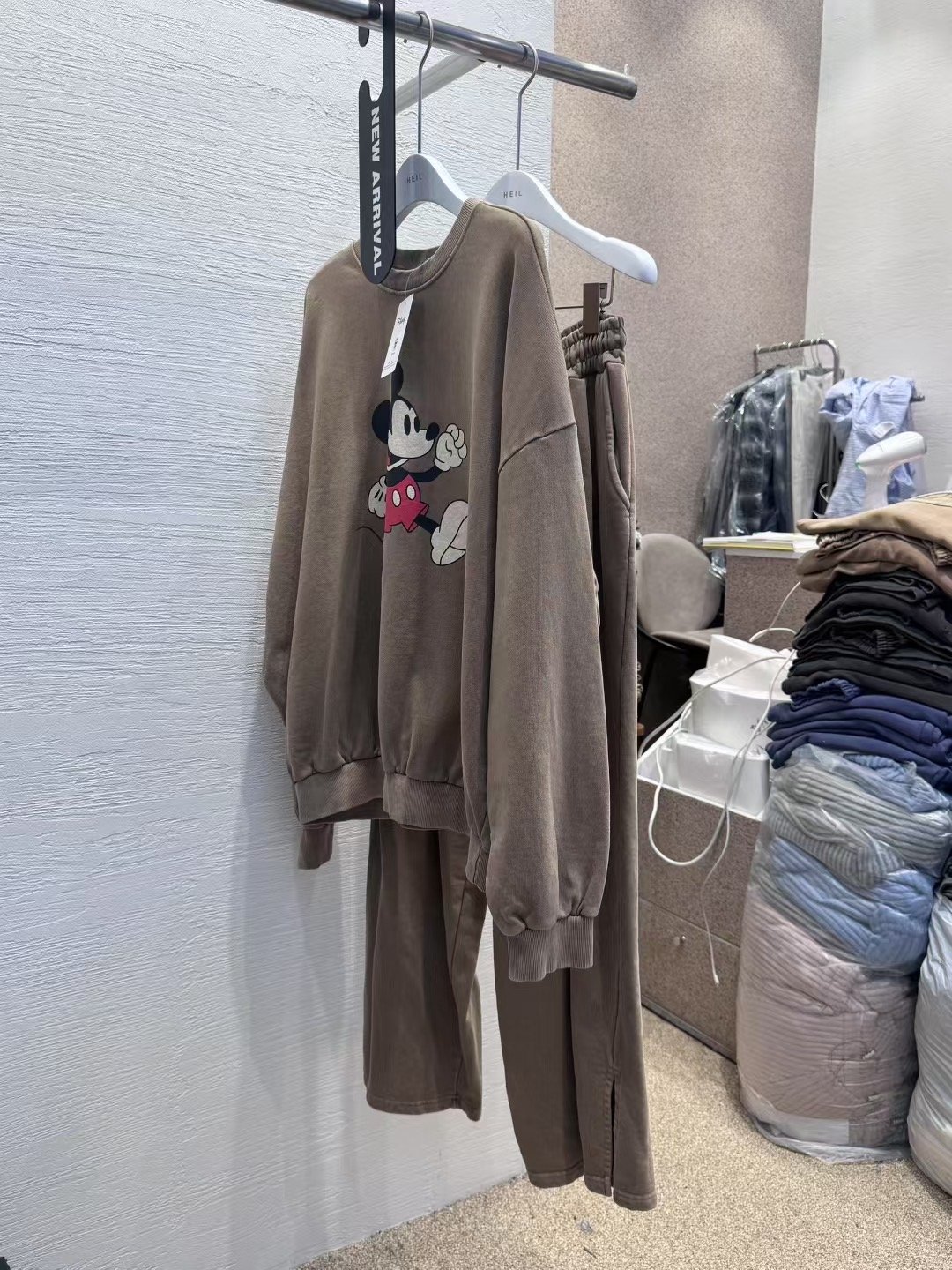 0272 FW NEW mickey pigment sweat/3カラー | riru se