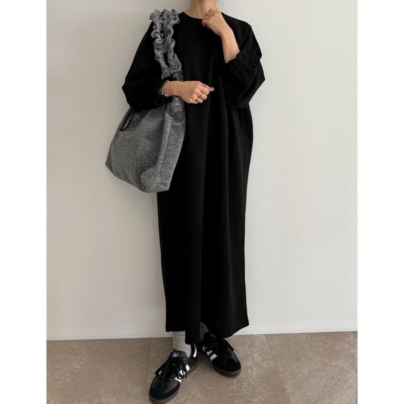 残りわずか】《AMIE original》袖口フリルワンピース | AMIE