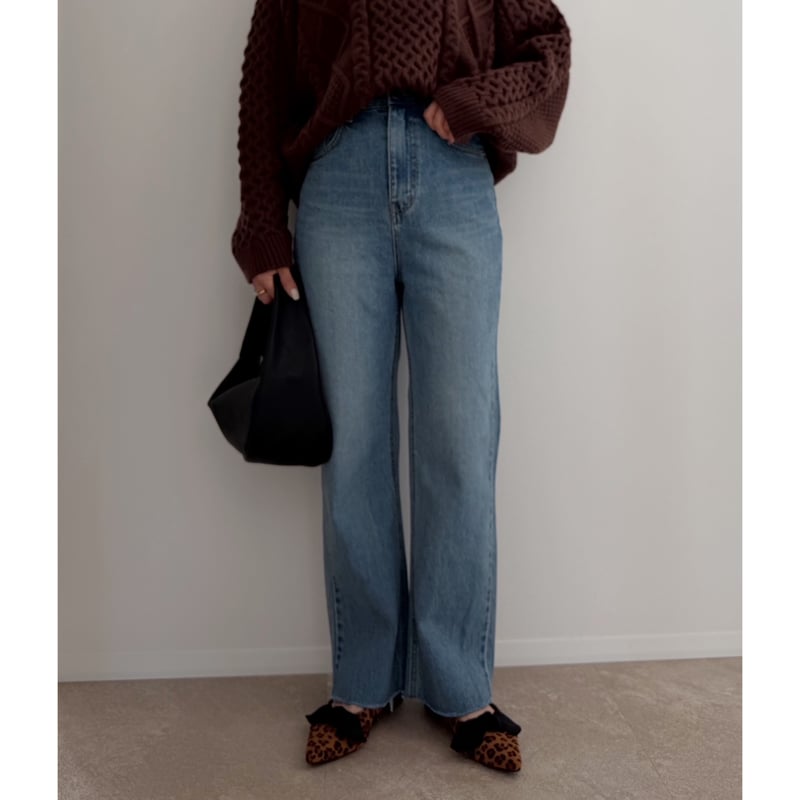 AMIE original》切りっぱなしハイウエストストレートdenim | AMIE