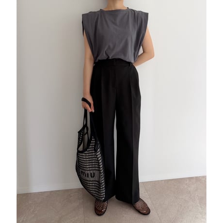 Shoulder Tuck Sleeveless Tops / charcoal