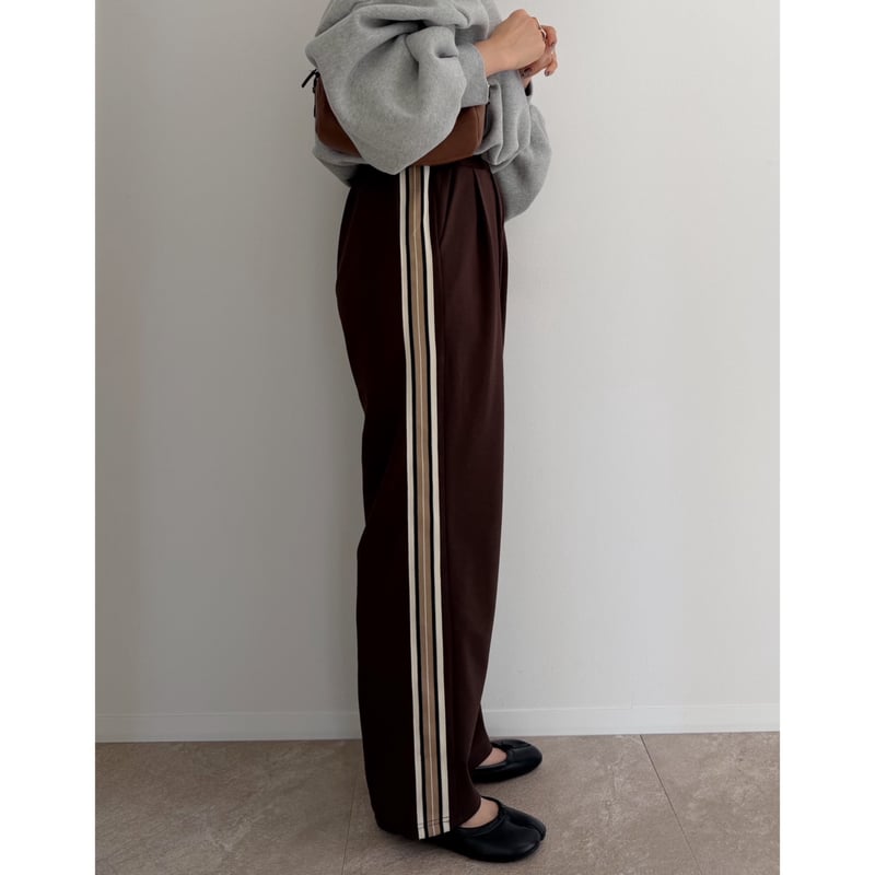 残りわずか】《AMIE original》ウエストtuck入りサイドラインジャージ