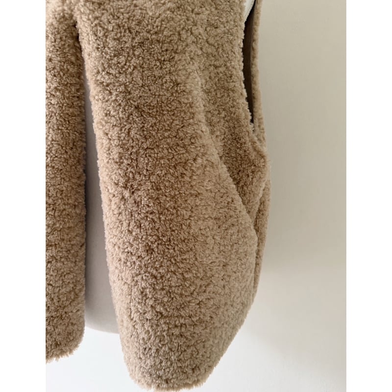 ポケット付きボアベスト / beige | AMIE