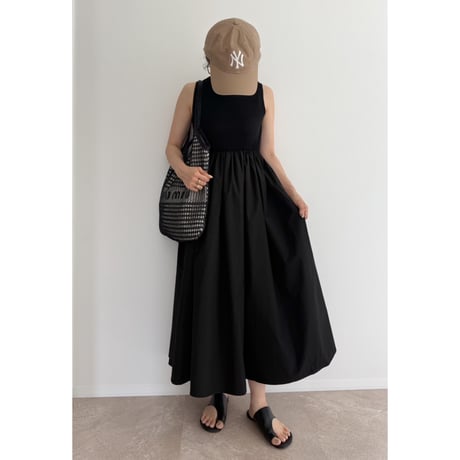 《AMIE original》切替ボリュームワンピース