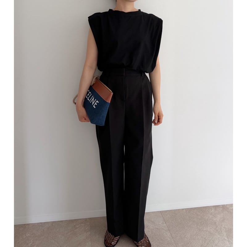 Shoulder Tuck Sleeveless Tops / black | AMIE