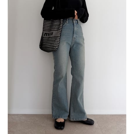《AMIE original》ストレッチありフレアdenim