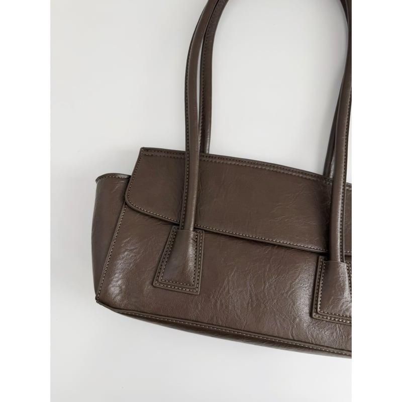 フラップショルダーバッグ / 2color | AMIE