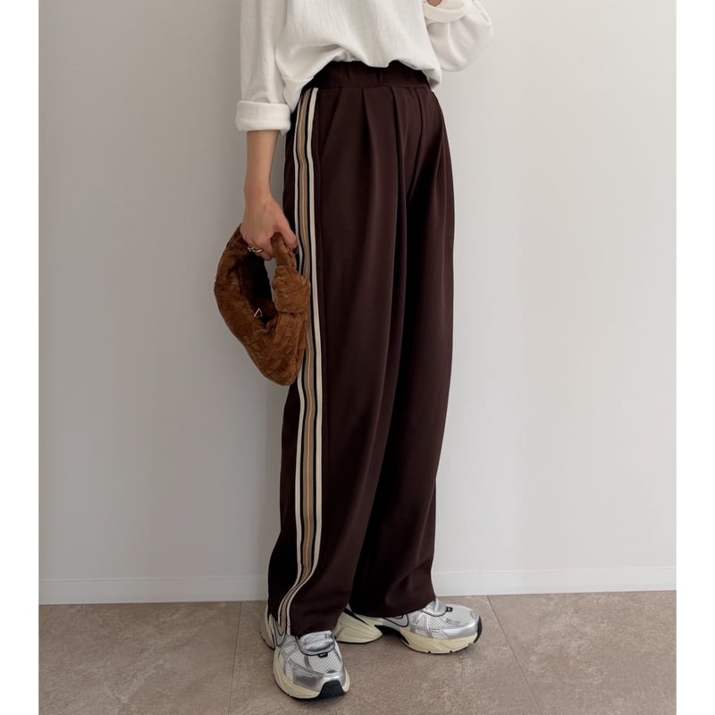 期間限定10%off】《AMIE original》ウエストtuck入りサイドライン 期間限定10%off】《AMIE original》ウエストtuck入りサイドライン