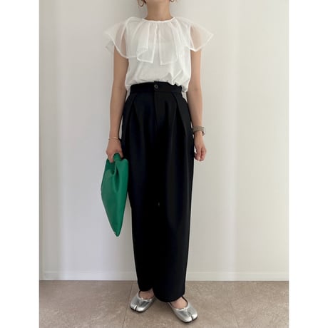 【残りわずか】《AMIE original》 カーブtuck pants / black