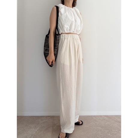 【残りわずか】バルーンノースリーブtops /white