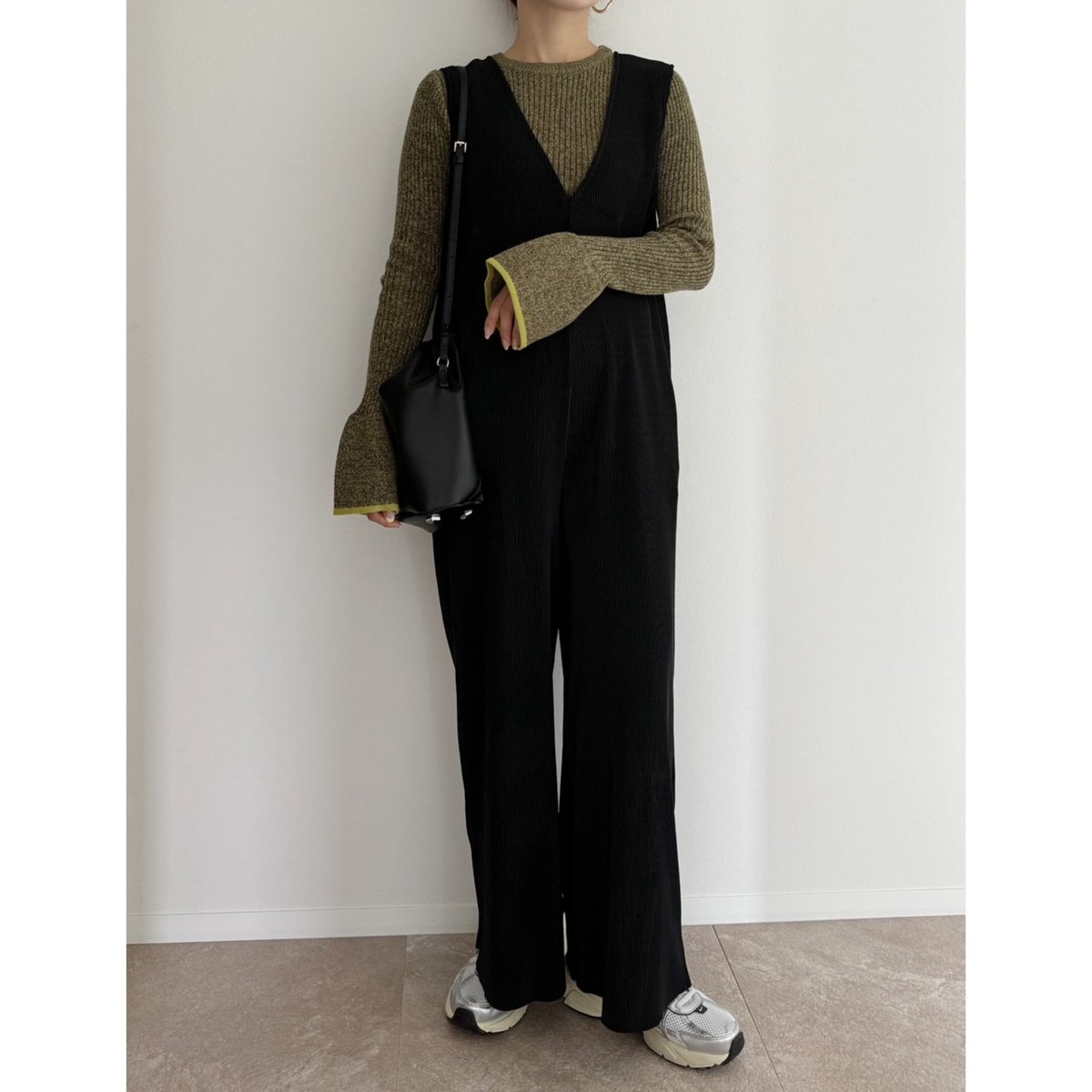 【新品未使用】Eimee Law エイミーロウプリーツオールインワンブラック 新品未使用】Eimee Law エイミーロウプリーツオールインワン