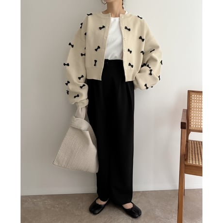 【残りわずか】《AMIE original》 カーブtuck pants / black