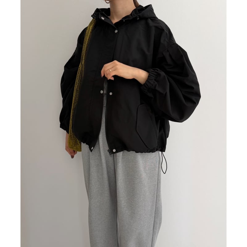 MoNiLEボリューム袖パーカーブルゾン　エコレザー MoNiLEボリューム袖パーカーブルゾン エコレザー MoNiLEボリューム袖