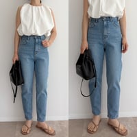 《AMIE original》ハイウエストテーパードdenim / ストレッチあり