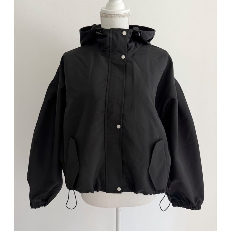 MoNiLEボリューム袖パーカーブルゾン エコレザー MoNiLEボリューム袖