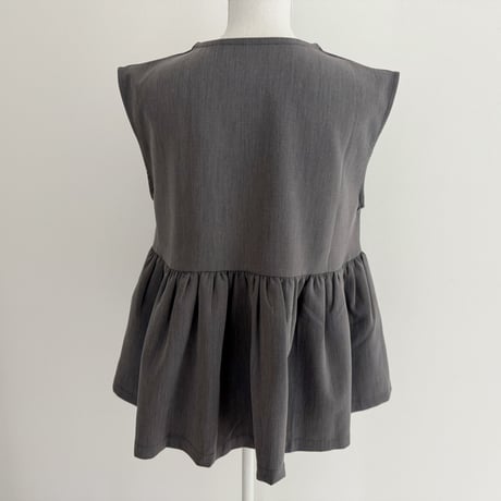 《AMIE original》ペプラムベスト/ gray