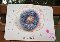 すずのハンドメイドブローチ【はるの満月】