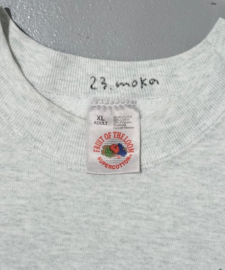 【CHILK x moka exhibition】1990s FRUIT OF THE LOOM club logo embroidered paint sweatshirt