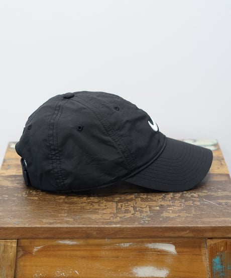 NIKE embroidered cap (black×white)