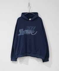 【CHILK x moka exhibition】NIKE embroidered logo paint hoodie