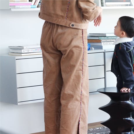 〈Berlin + EARTH BEIGE〉Corduroy Wide Pants  160