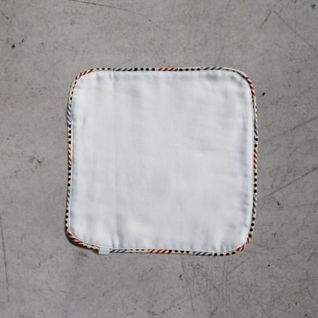 Helsinki  Towel & Bib SET