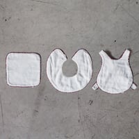 Berlin  Towel & Bib SET