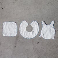 Berlin  Towel & Bib SET